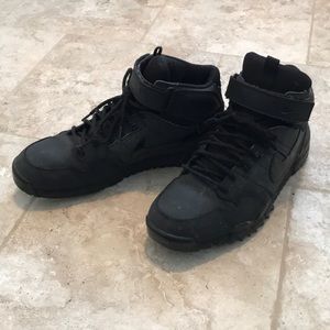 Nike All Weather Boot sneakers